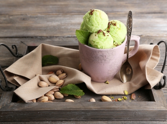 Үндістандық атақтылардың жалаңаш суреттері