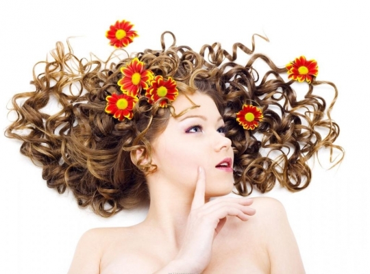 Табиғаттағы жалаңаш қыздар видео