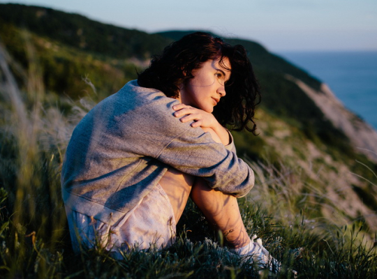 Бүкіл киска көптеген мүшелердің шәуетімен жабылған Нүктенің басында жыныстық қатынас болған жоқ